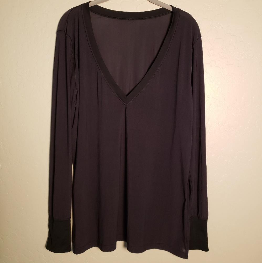 Lululemon Mesh Yoga Shirt - Black